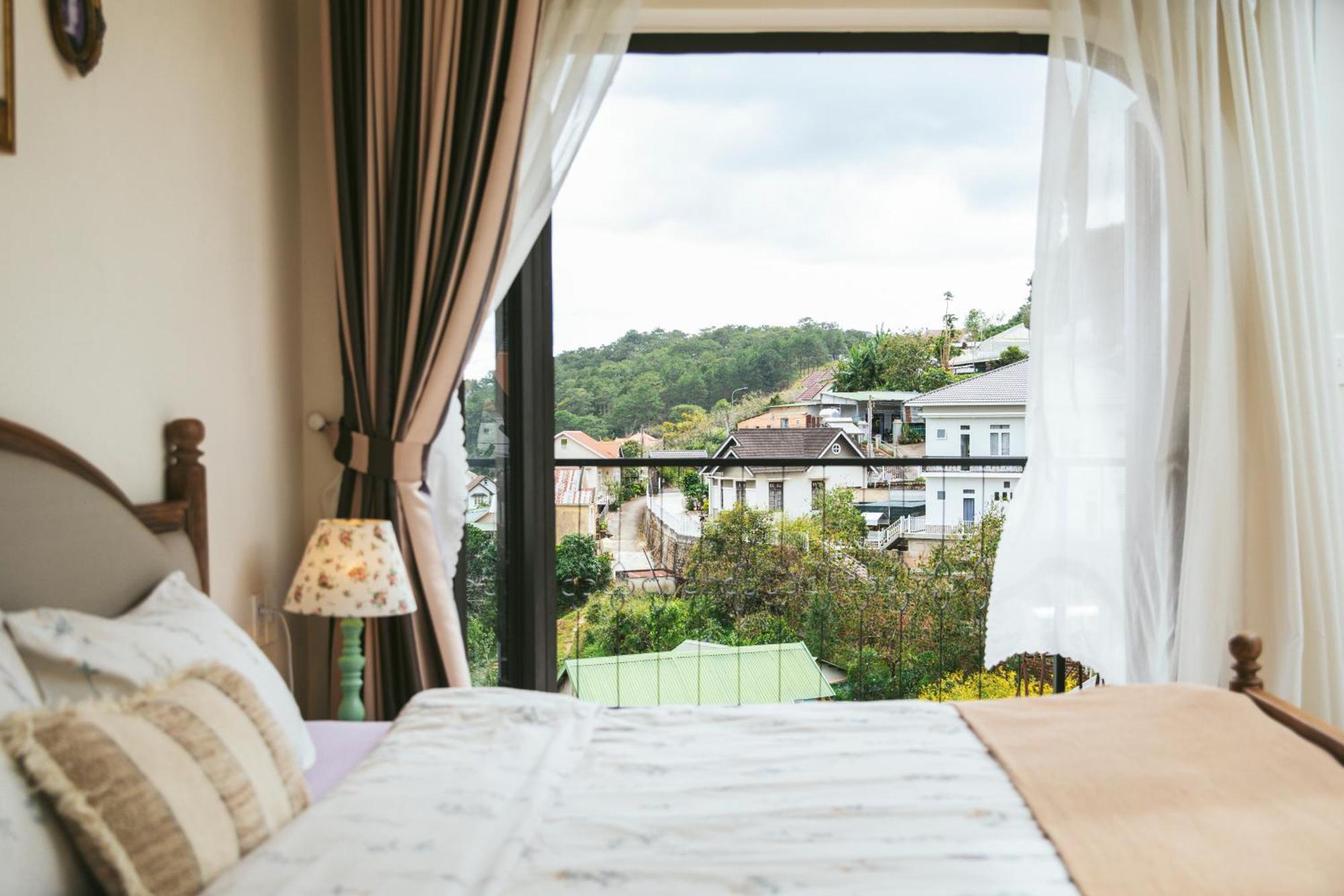 He Maison Boutique Stay & Cafe Да Лат Екстериор снимка